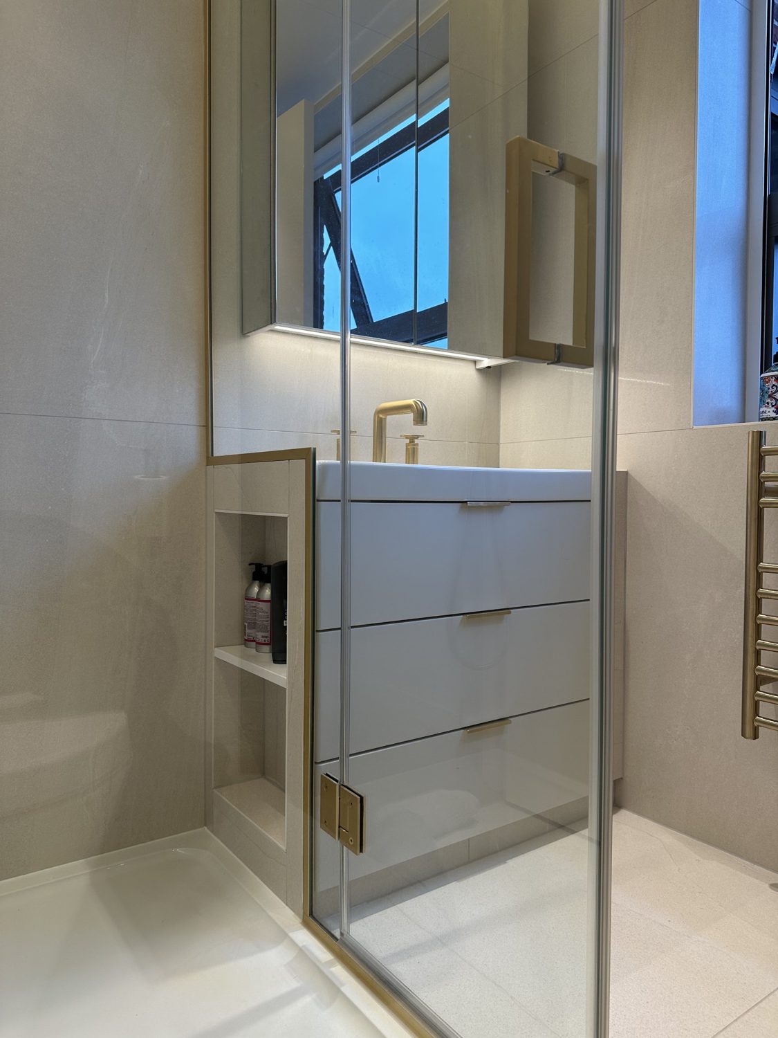 Bathrooms by Dorodvand Developments