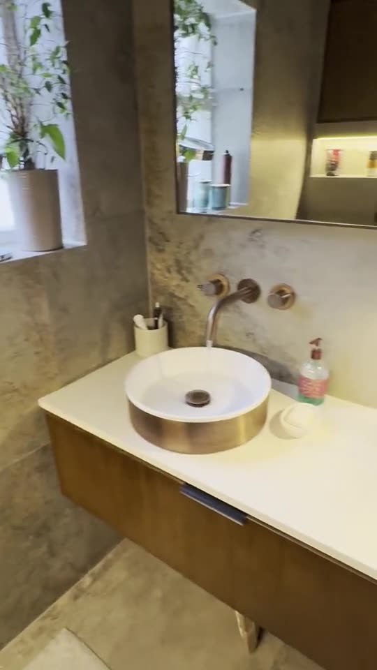 Bathrooms by Dorodvand Developments
